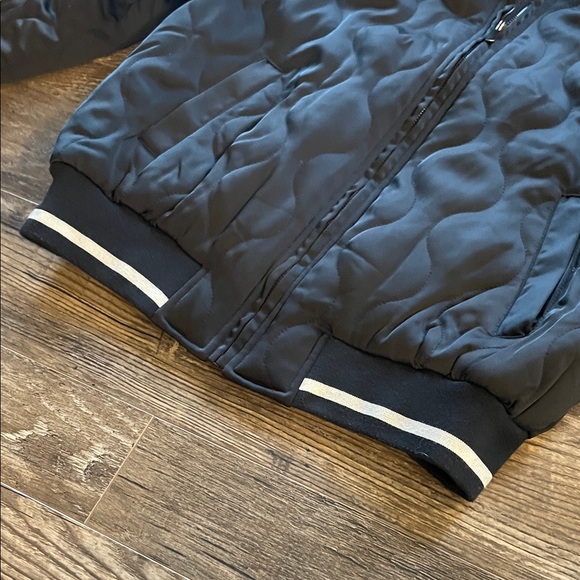 Modern Supply by Sanctuary Black Quilted Bomber Jacket Size Small - Picture 11 of 11